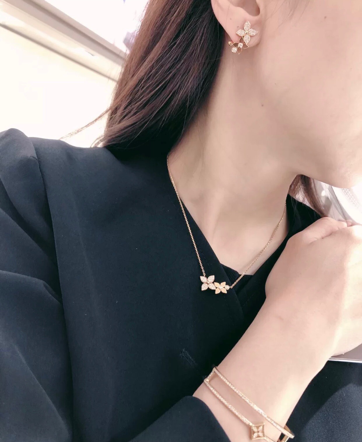 LV earrings-9