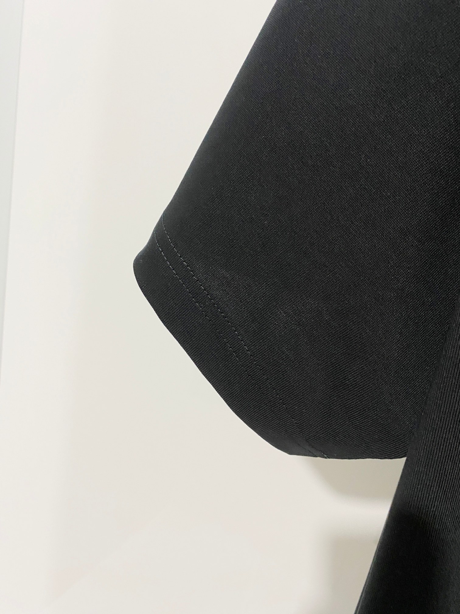 Balenciaga clothing-3