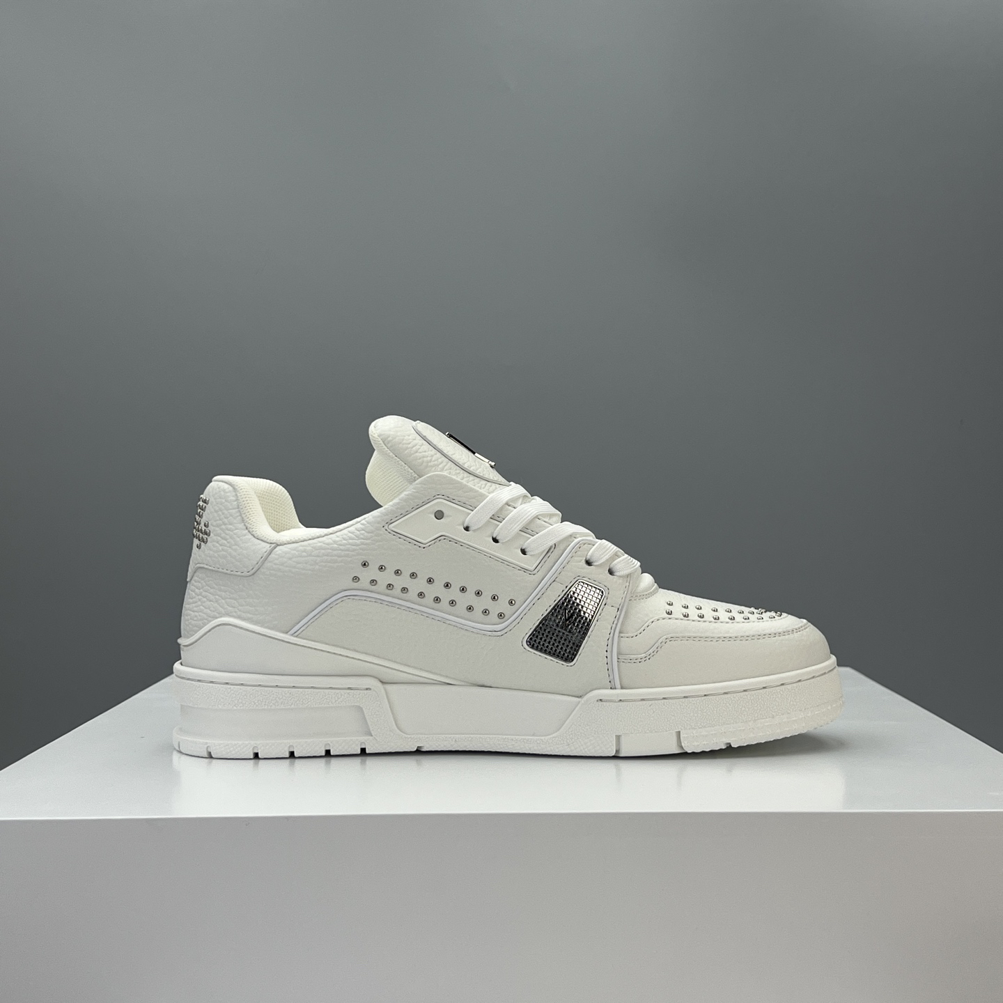 Lv Sneakers-146