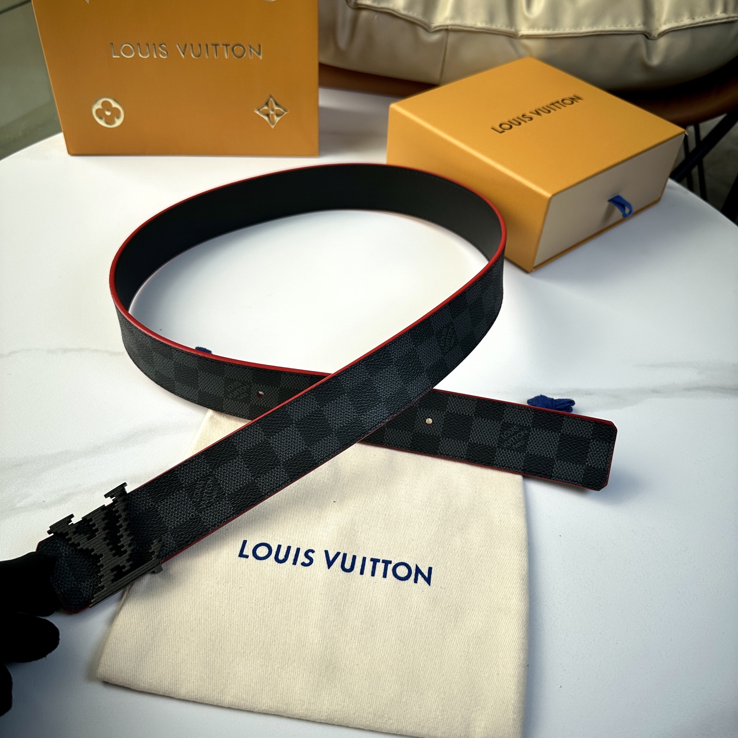 Lv belt-106