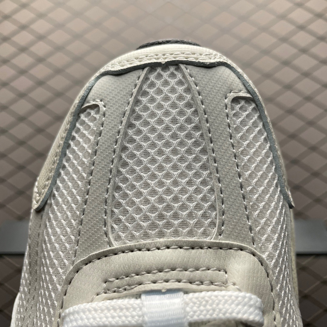 Nike Sneakers-207