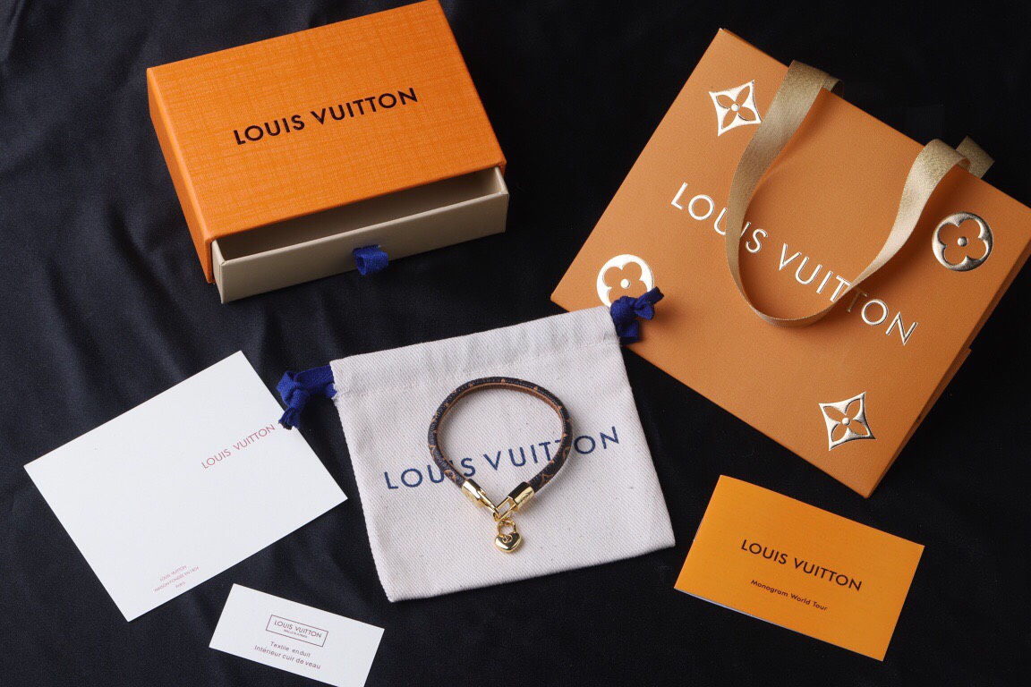 LV Bracelet-1