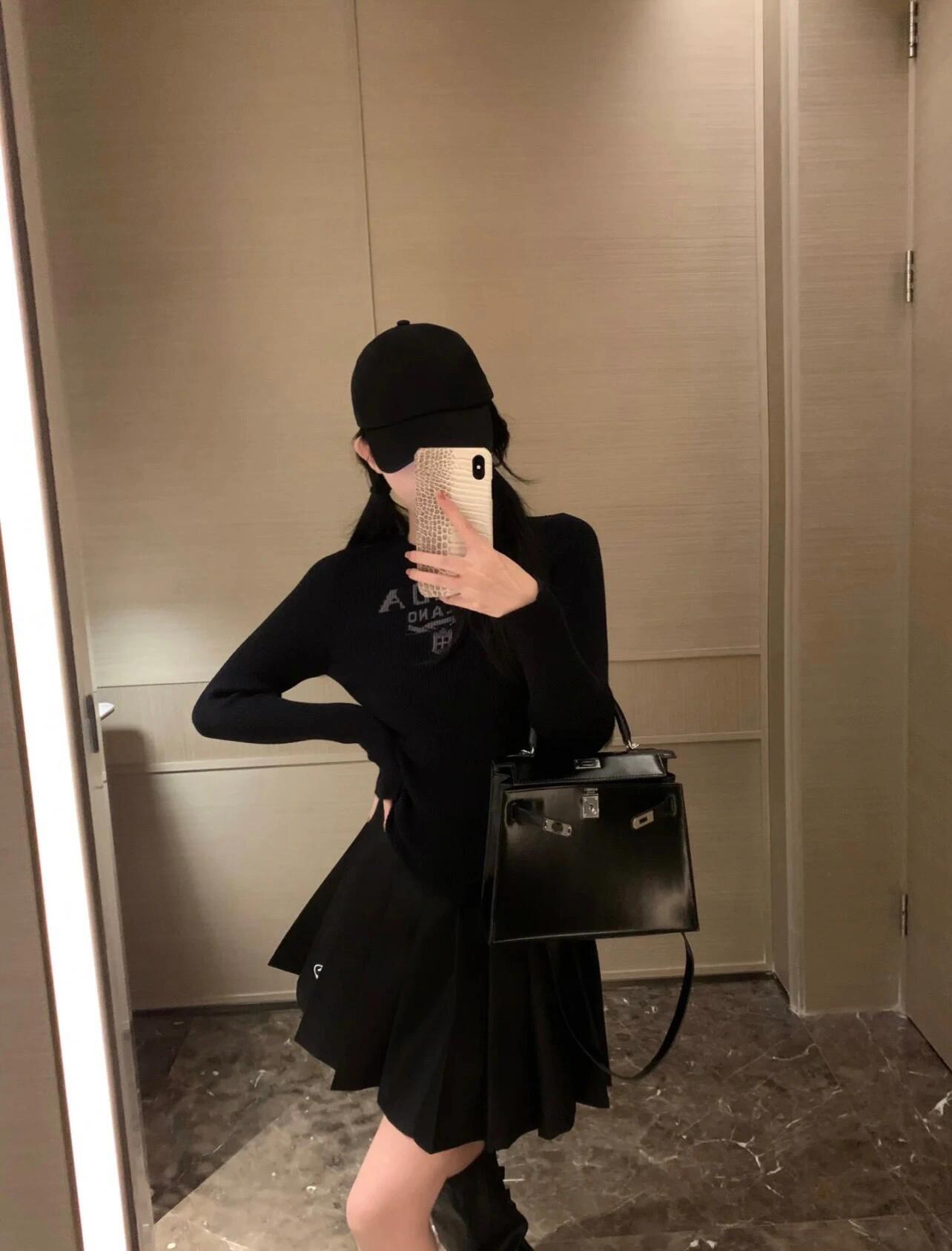 Prada clothing-61
