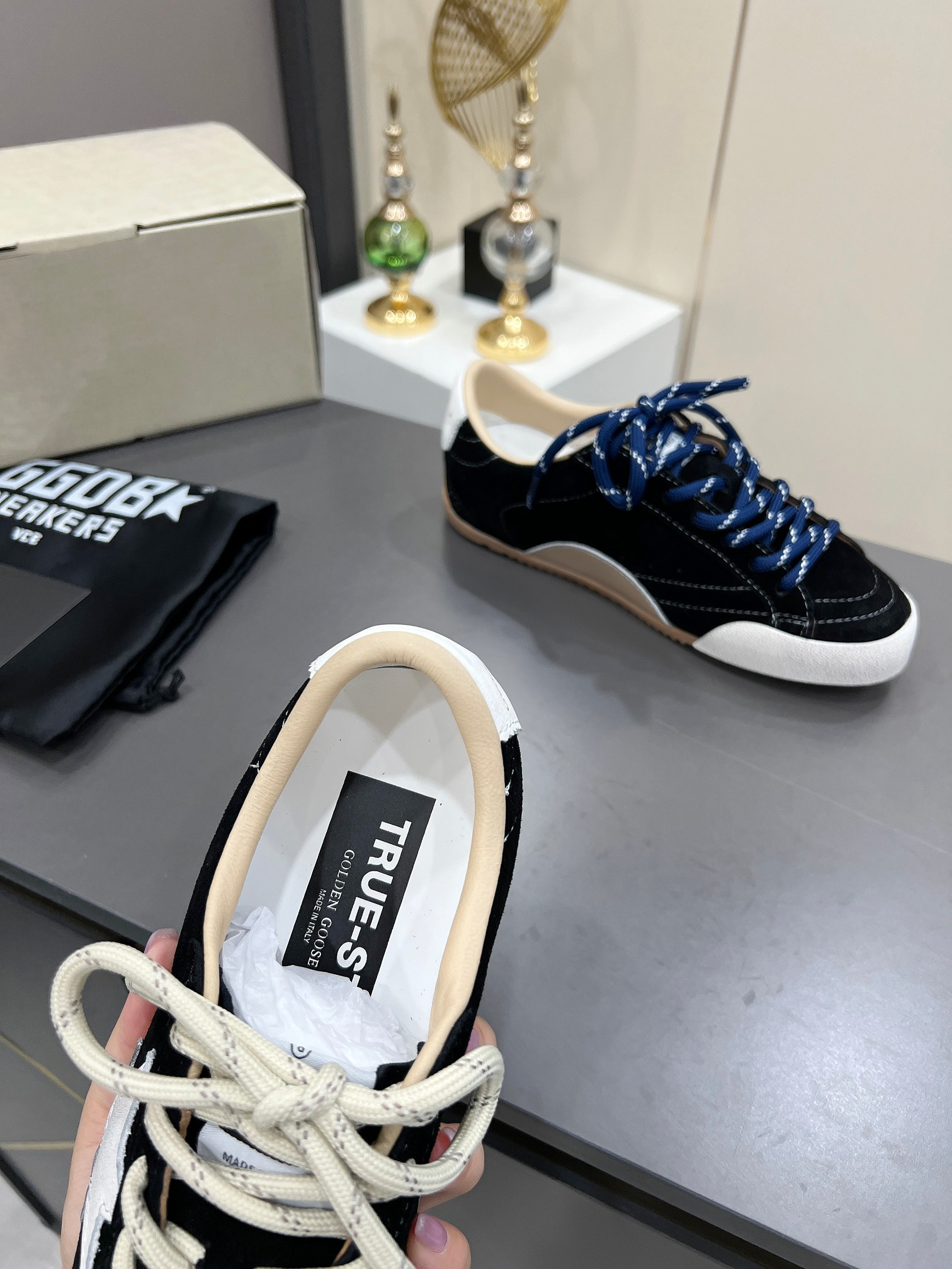 Golden Goose Sneakers-17