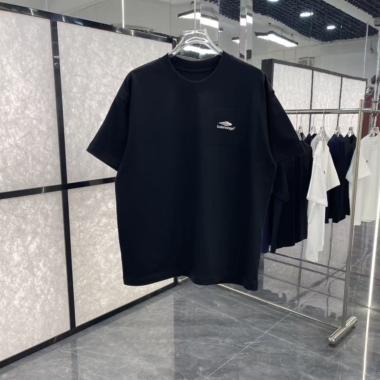 Balenciaga clothing-88