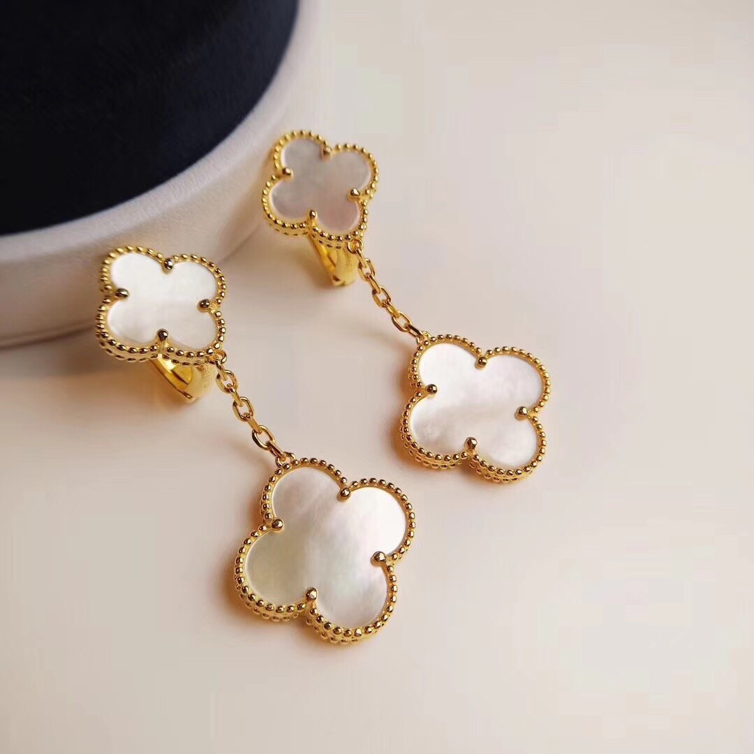 Van Cleef & Arpels earring-42