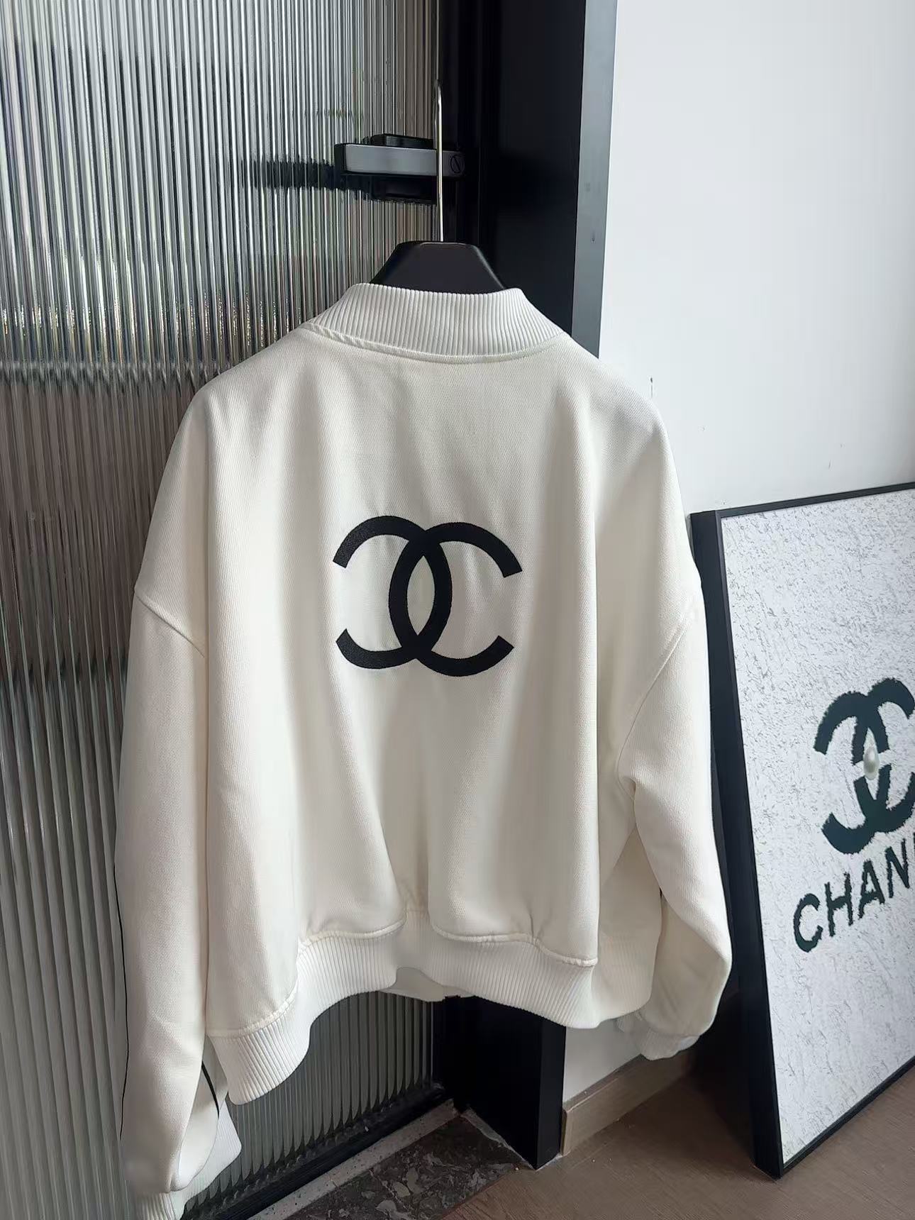 Chanel Clothing-204