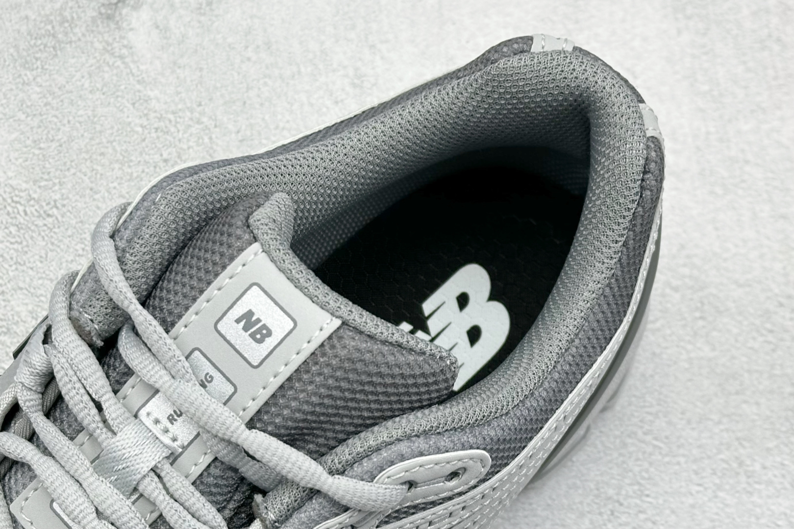 New Balance Sneakers-320