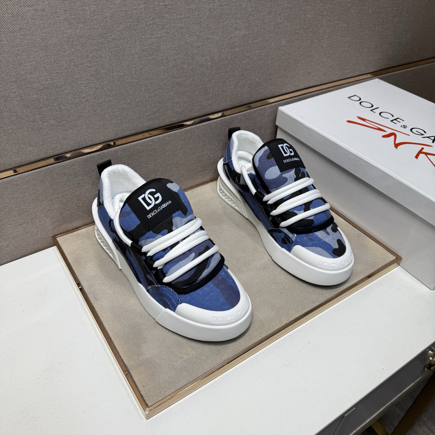 D&G Sneakers-214