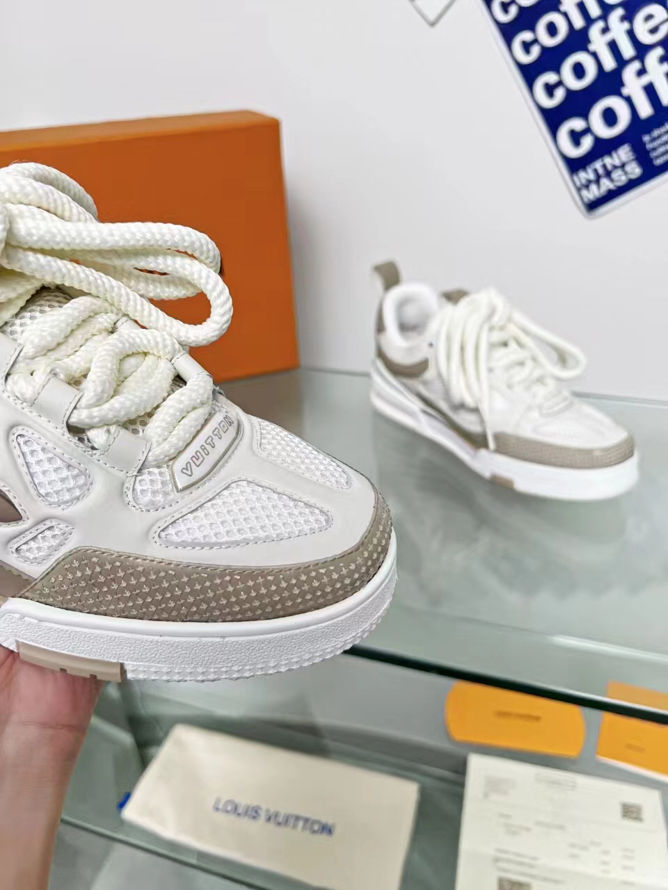 Lv Sneakers-35