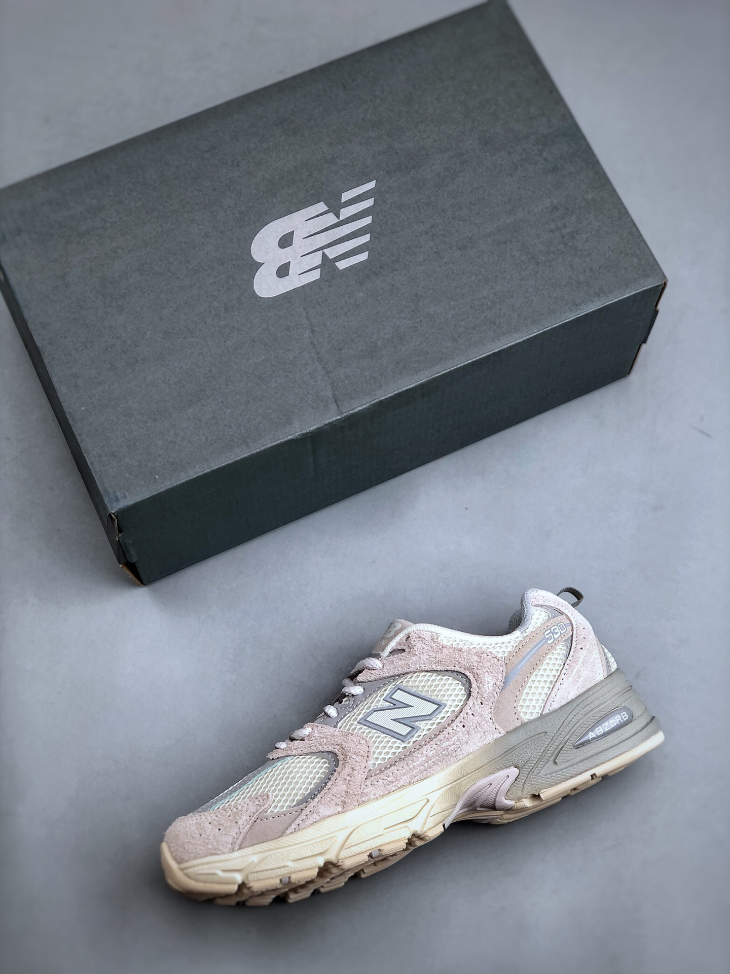 New Balance Sneakers-345