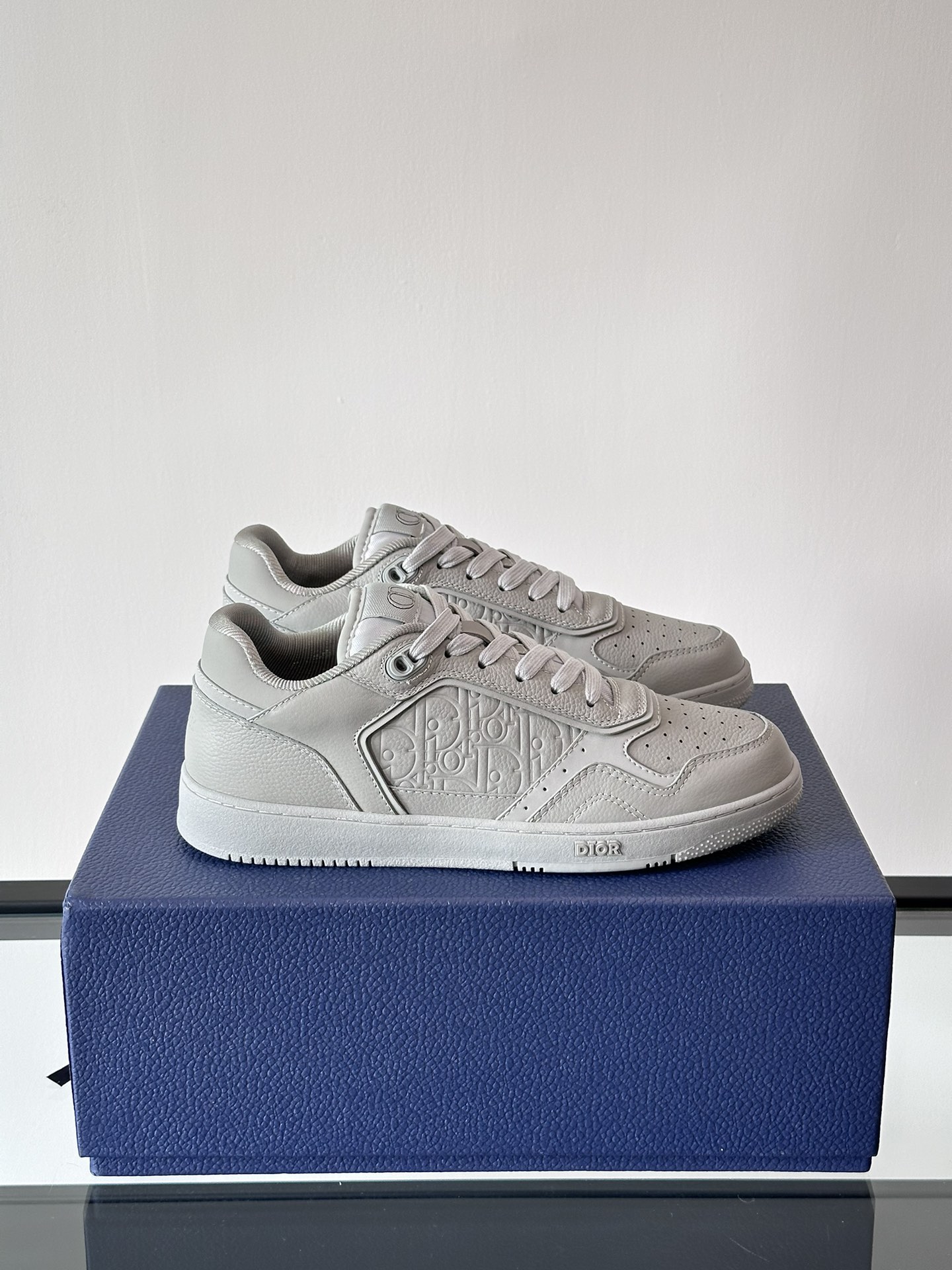Dior Sneakers-133