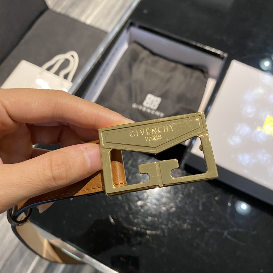 Givenchy belt-112