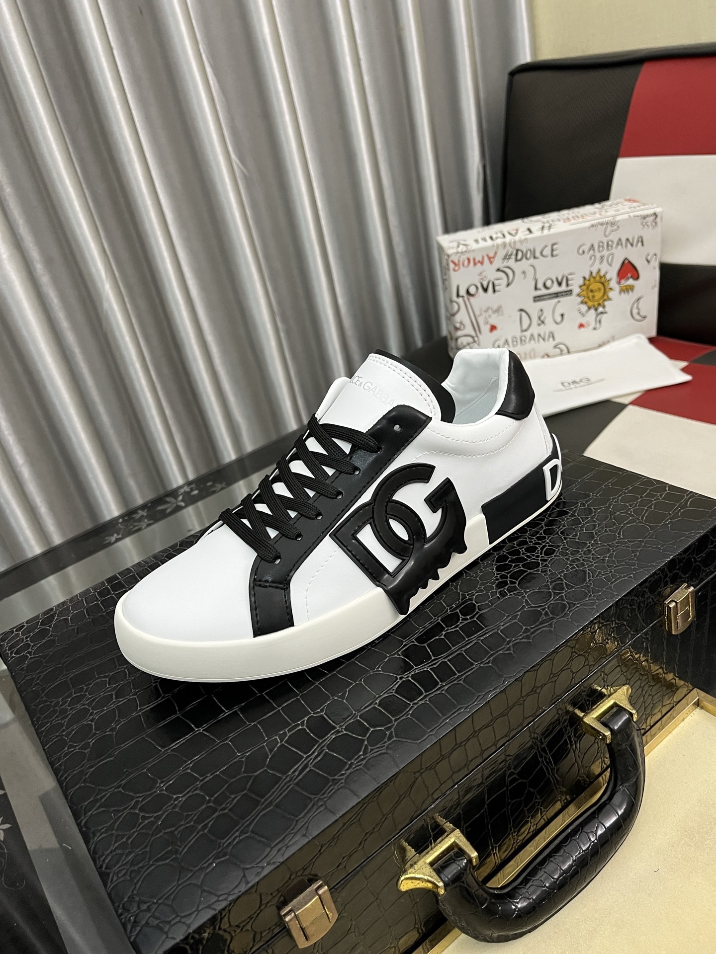 D&G Sneakers-8