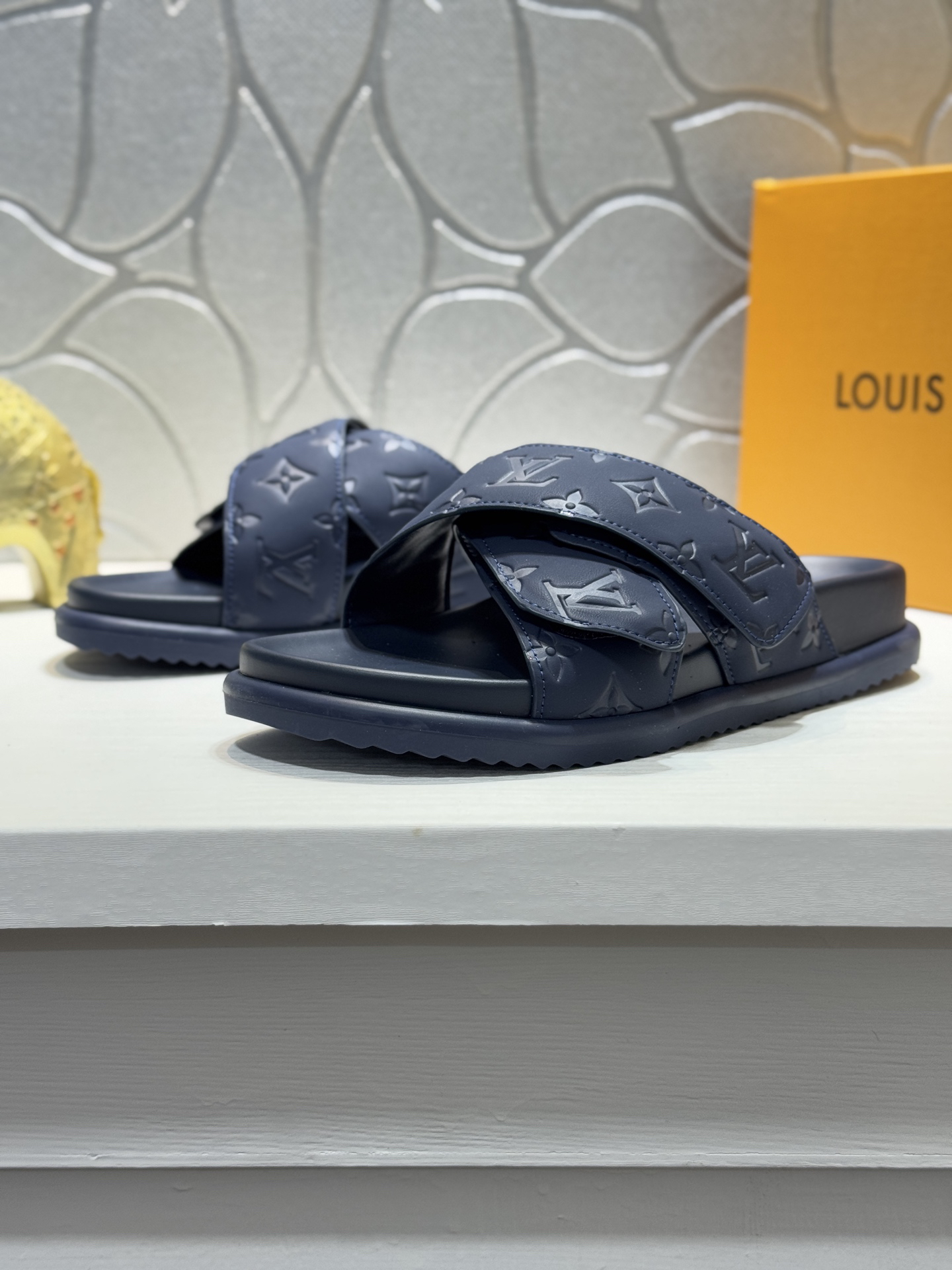 LV Summer footwear