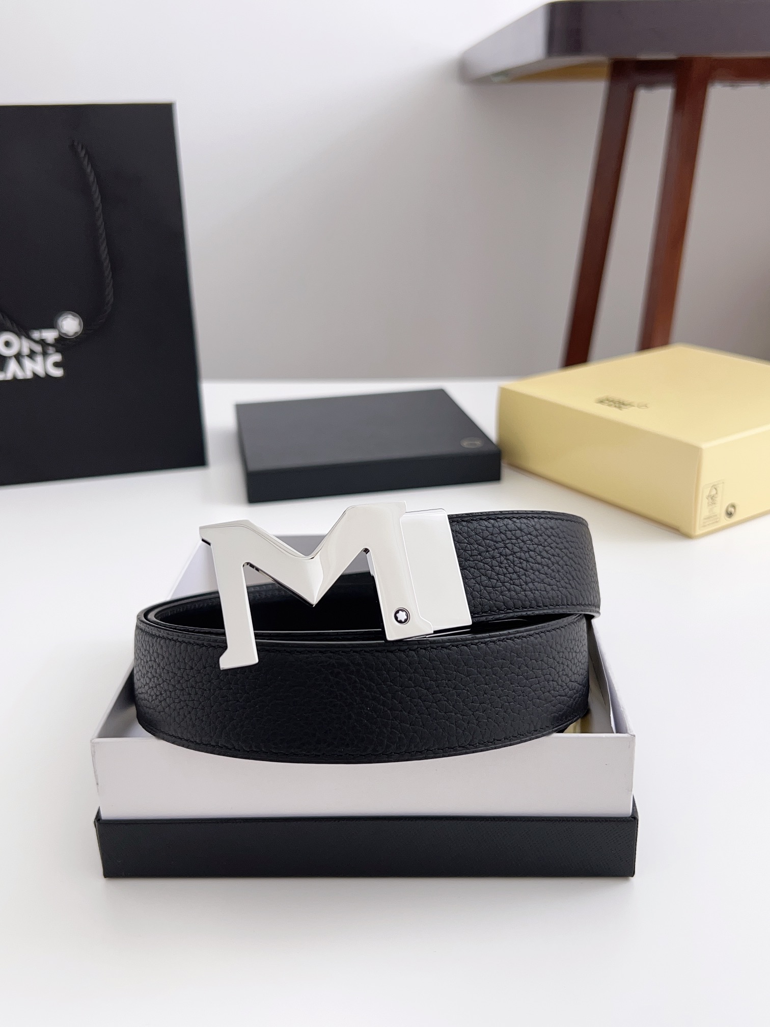 Montblanc belt-38