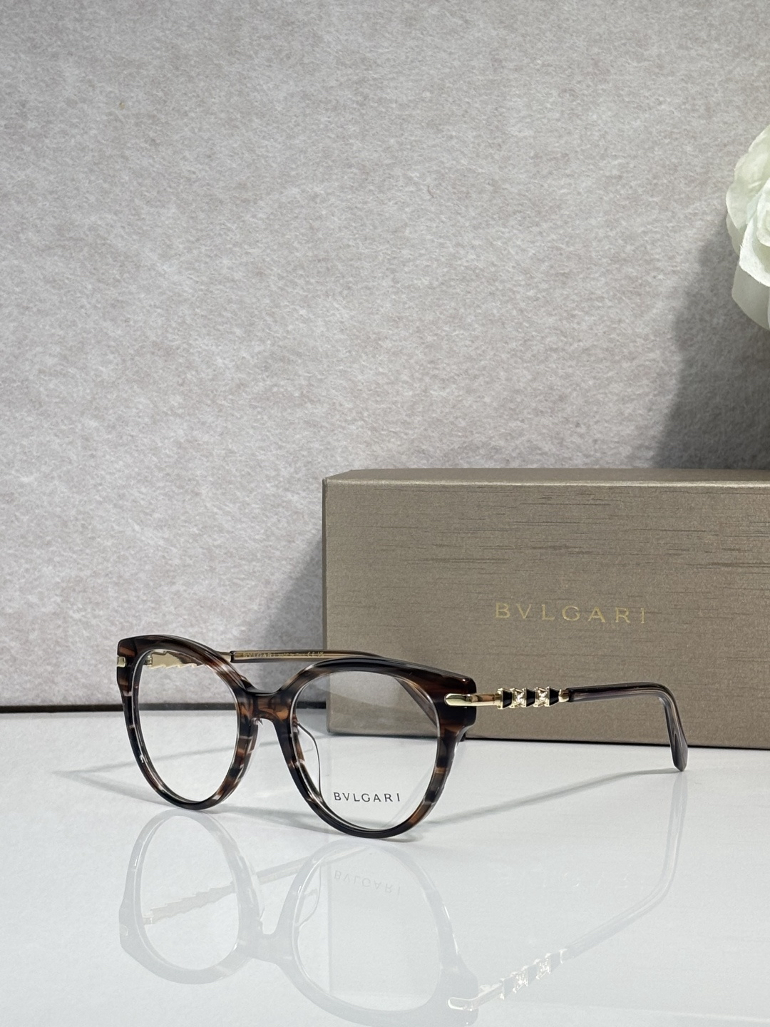 BV glasses-69