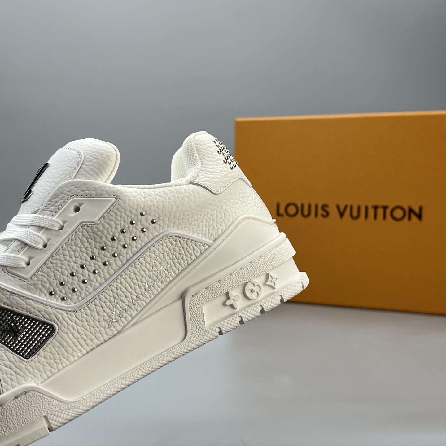 Lv Sneakers-146