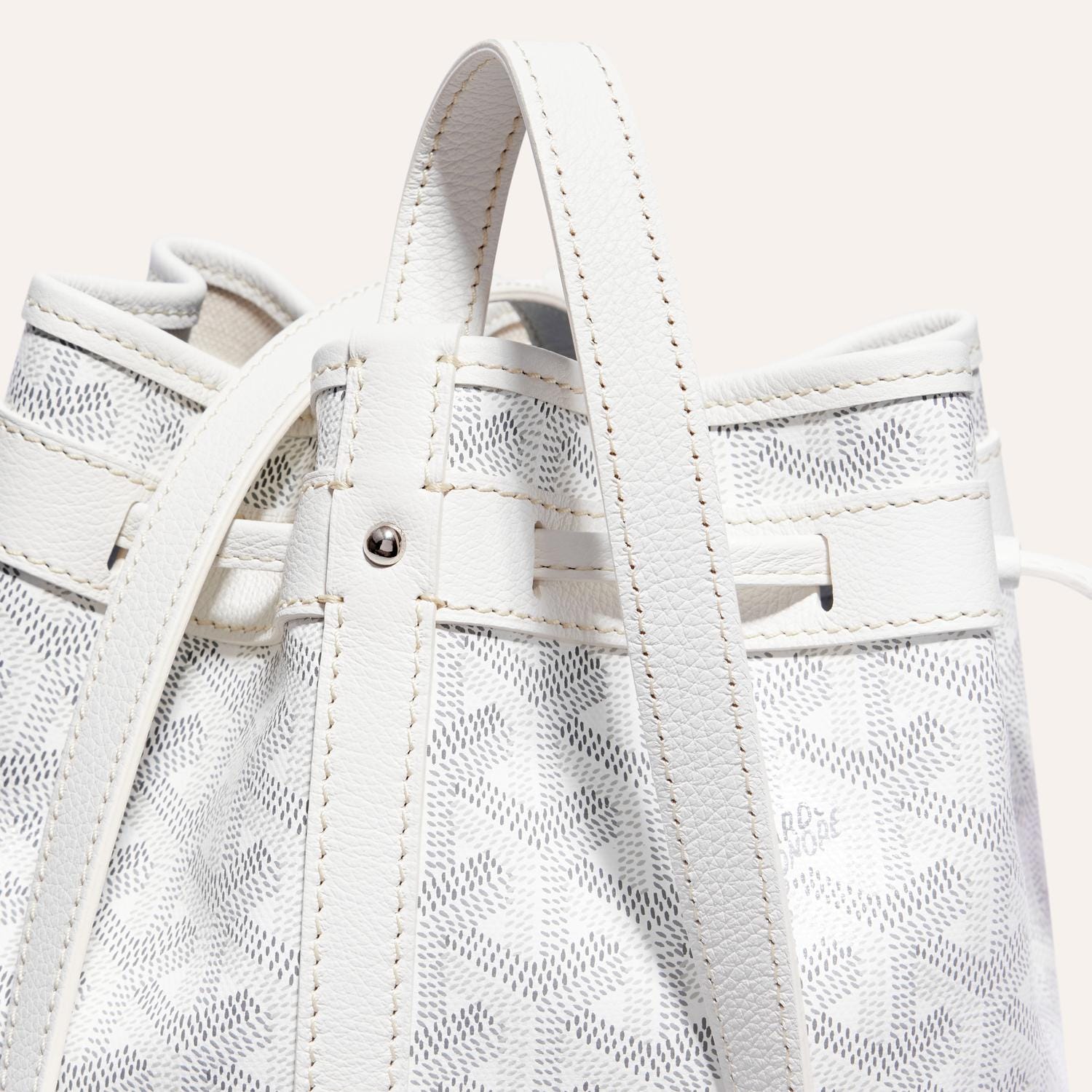 Petit Flot Bucket Bag PM