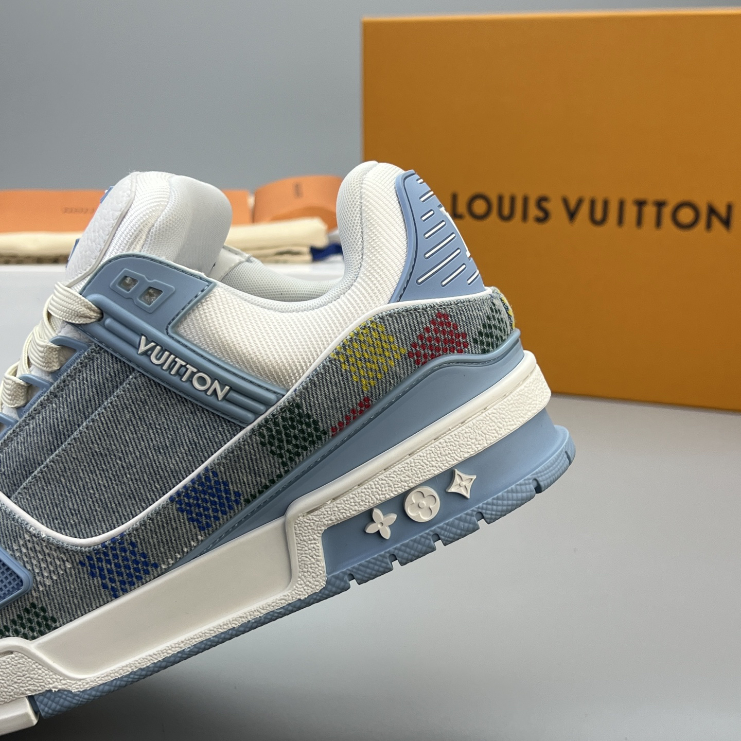 Lv Sneakers-147