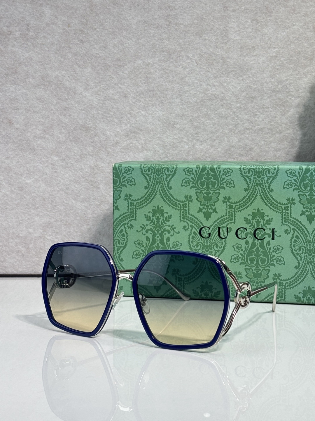 Gucci glasses-21