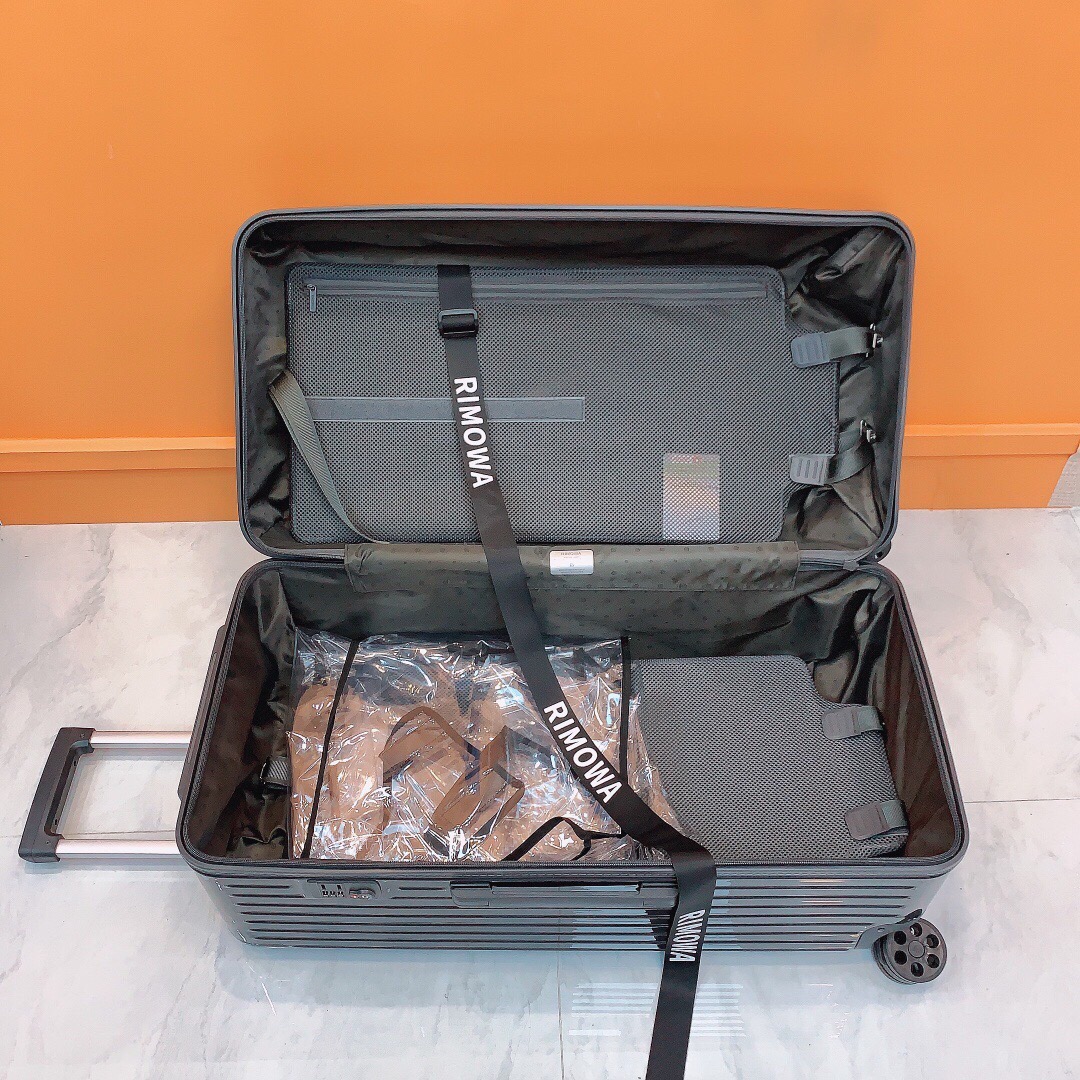 RIMOWA luggage-104