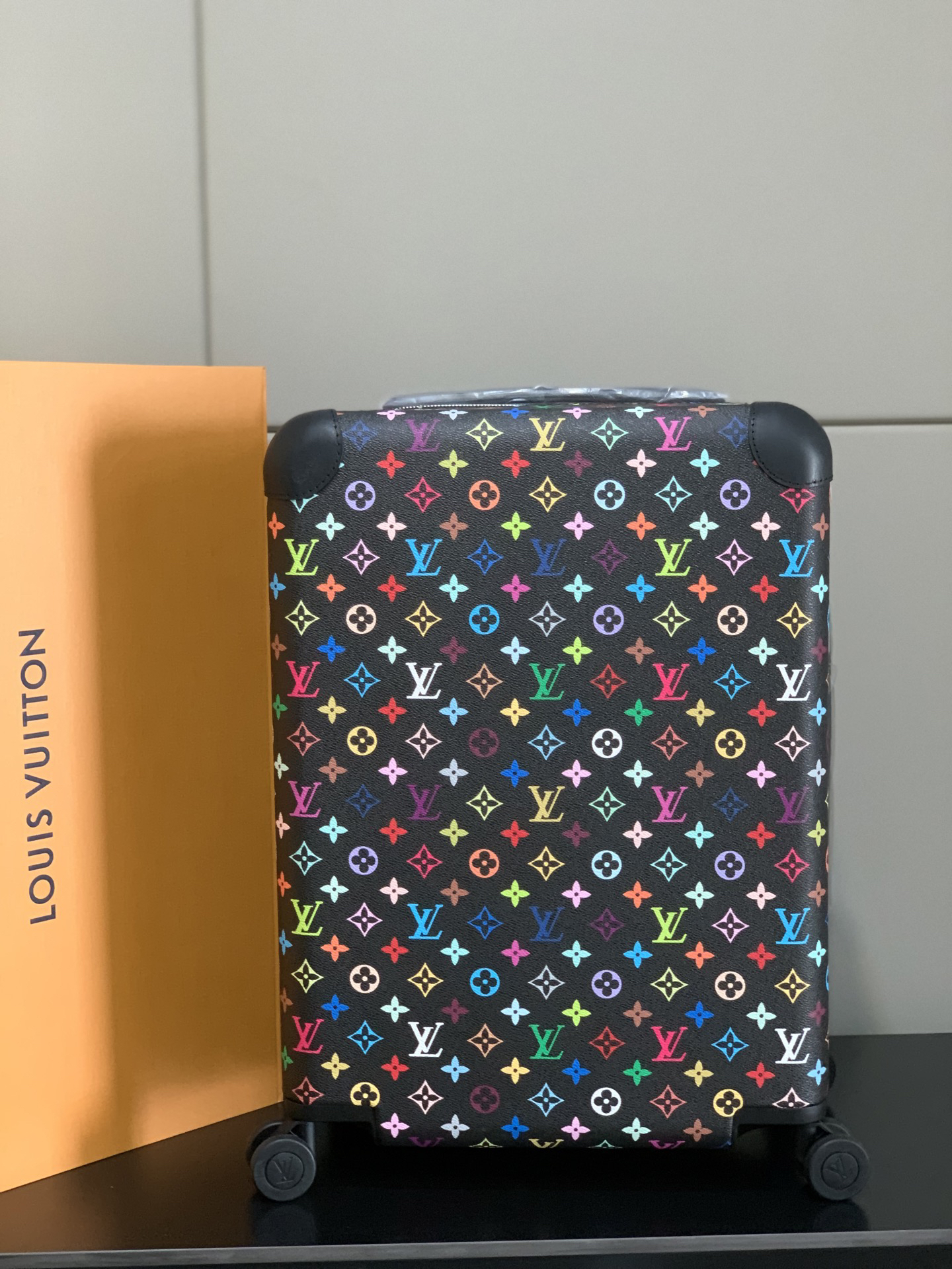LV luggage-45