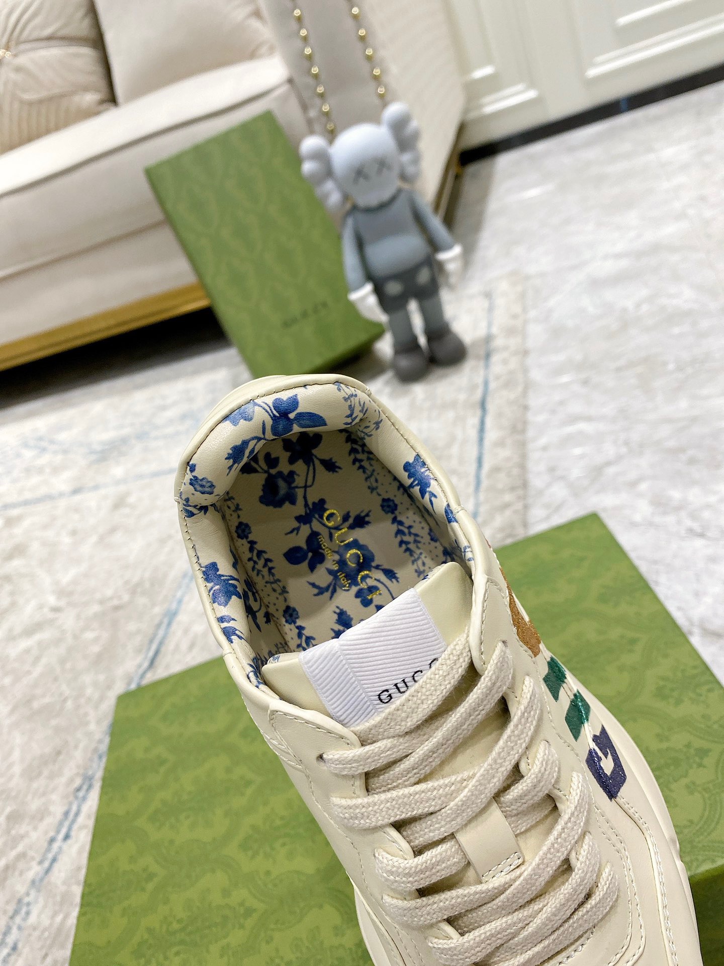 Gucci Sneakers-200