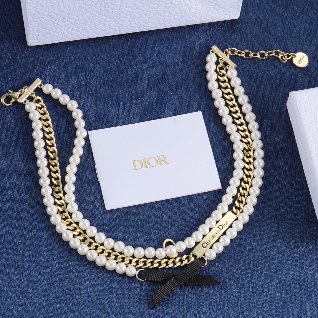 Dior necklace-18