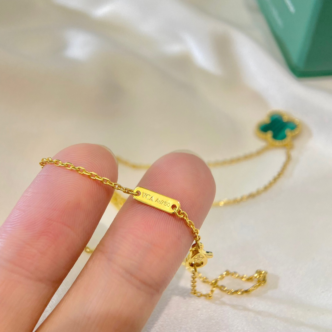 Van Cleef & Arpels necklace-33