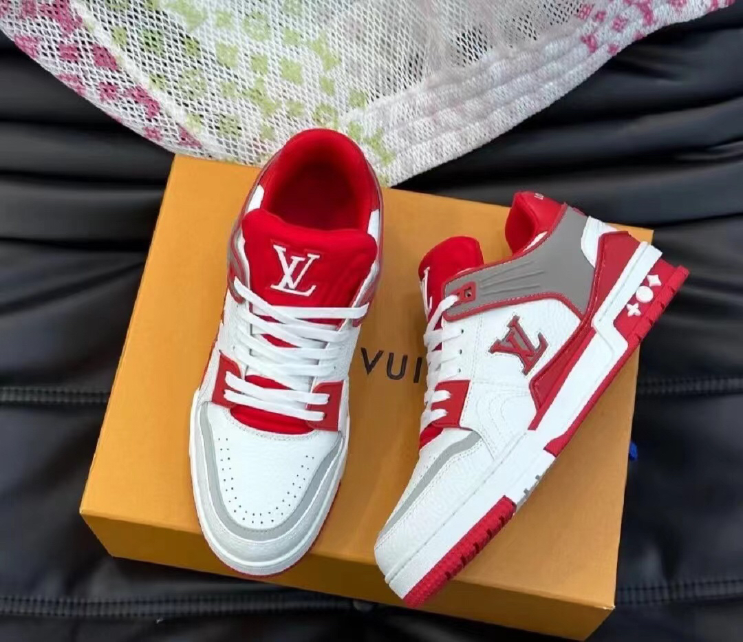 Lv Sneakers-39