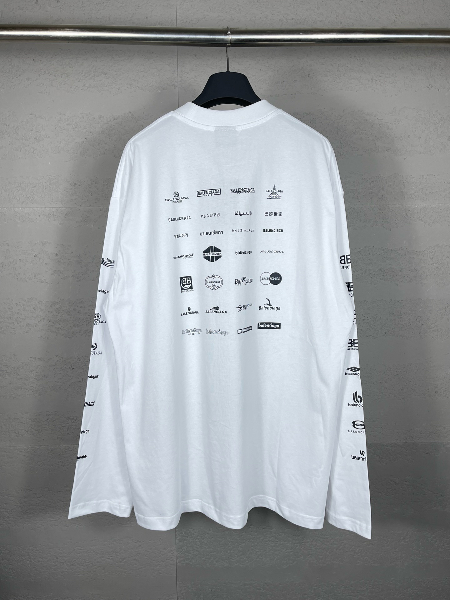 Balenciaga clothing-118