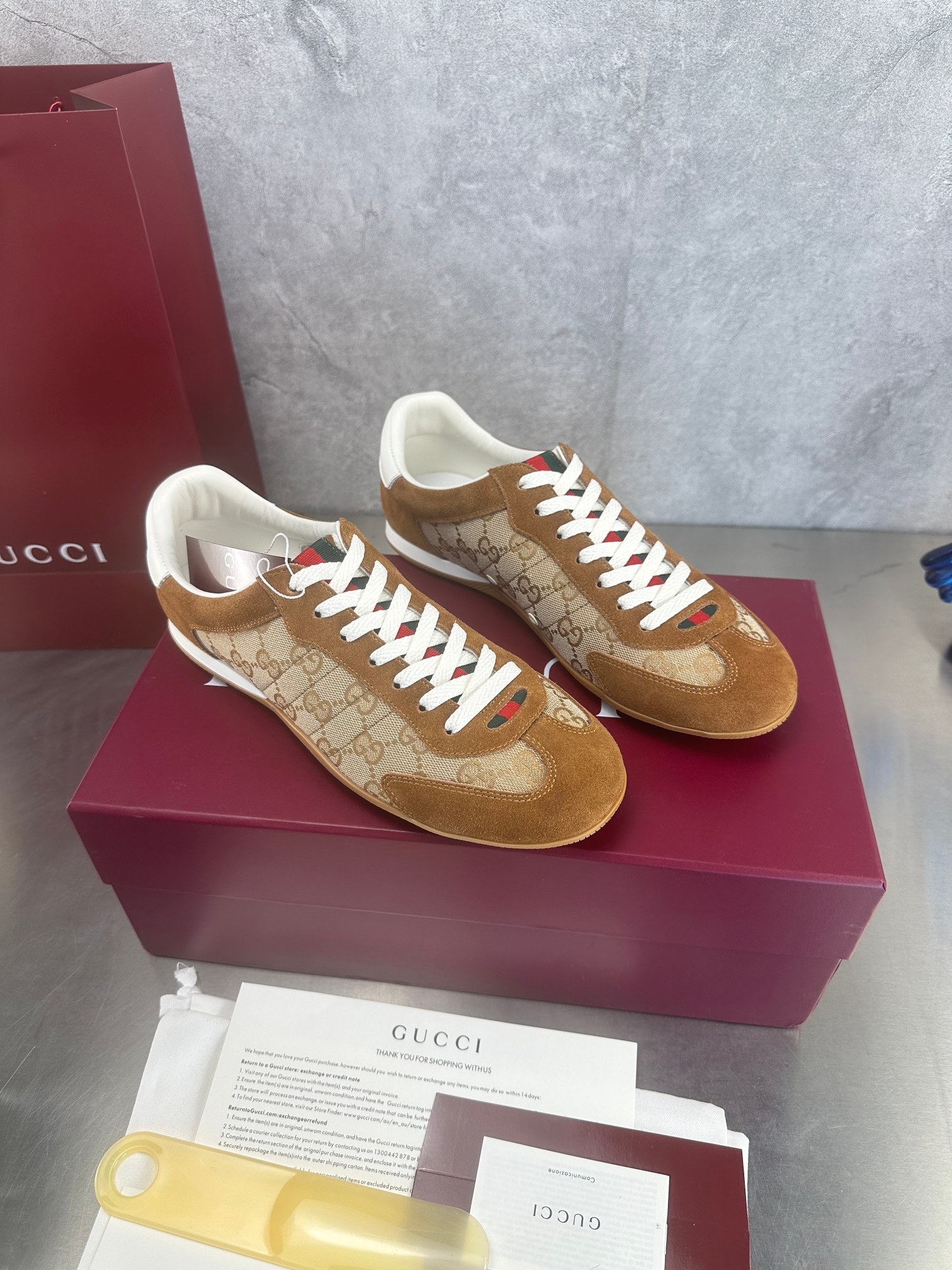 Gucci Sneakers-181