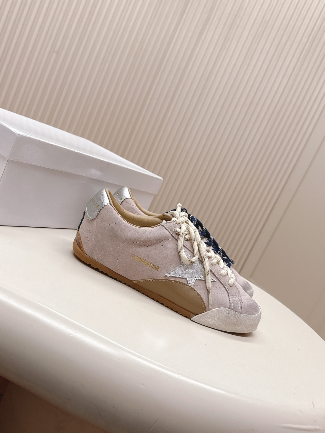 Golden Goose Sneakers-63