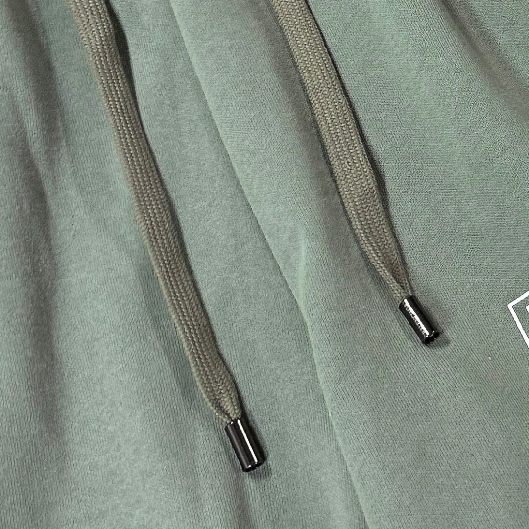 Balenciaga clothing-15