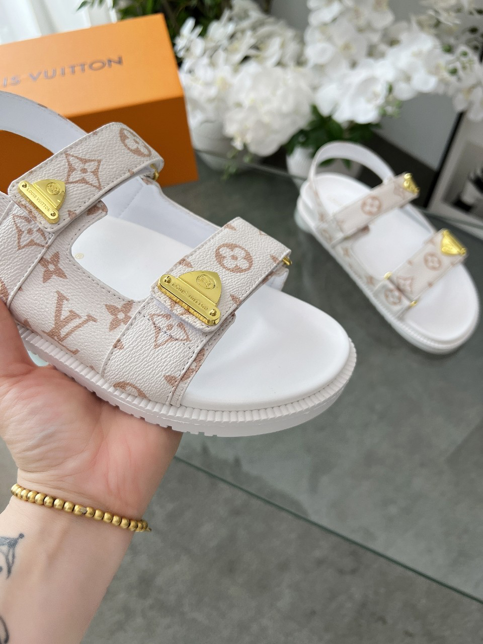 LV Summer footwear