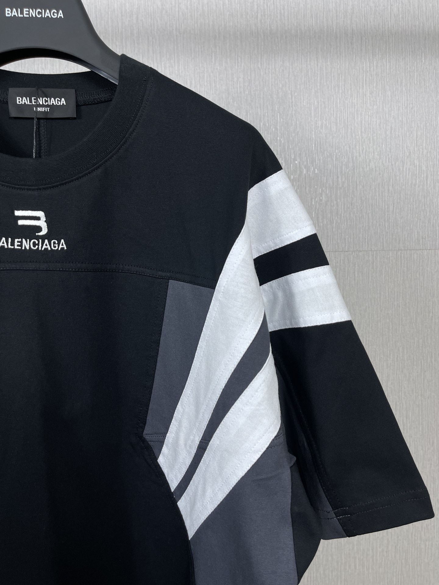 Balenciaga clothing-165
