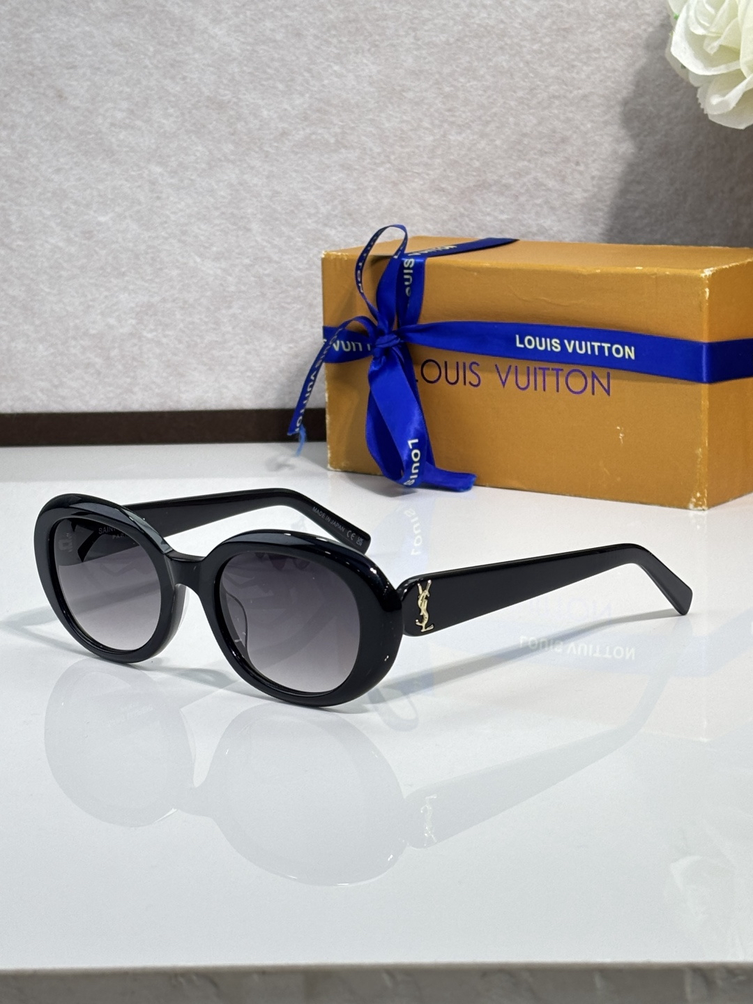 YSL glasses-3