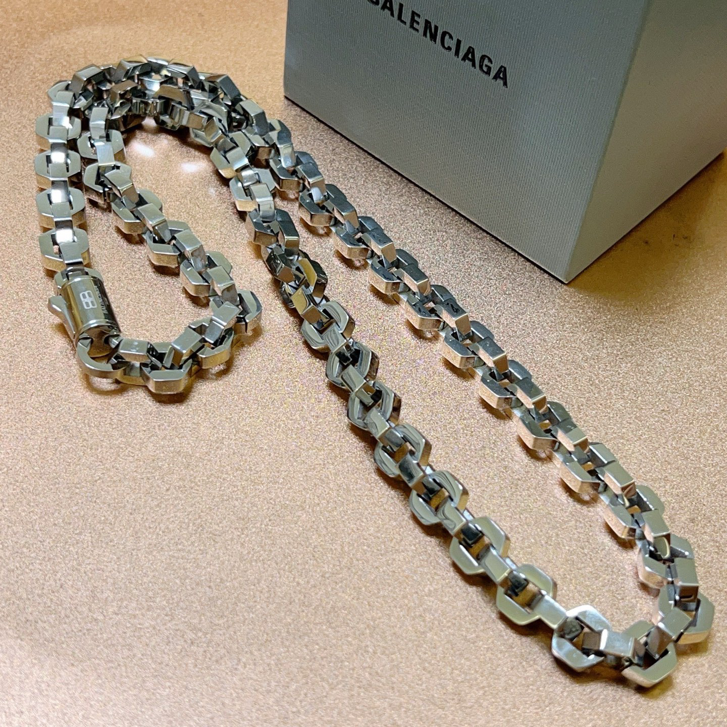 Balenciaga necklace-27