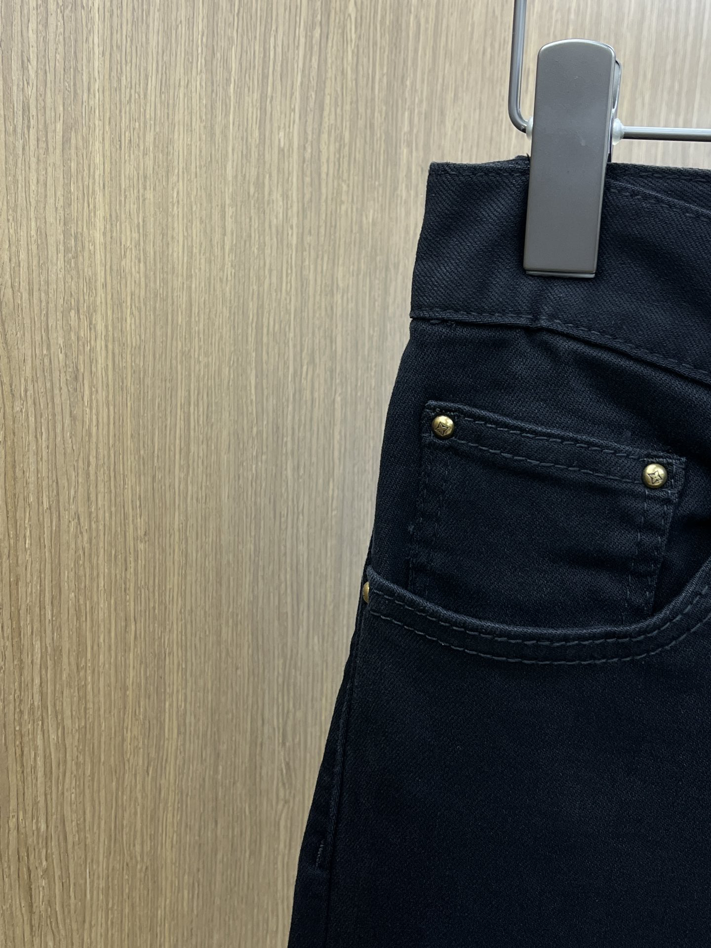 LV Clothing-20