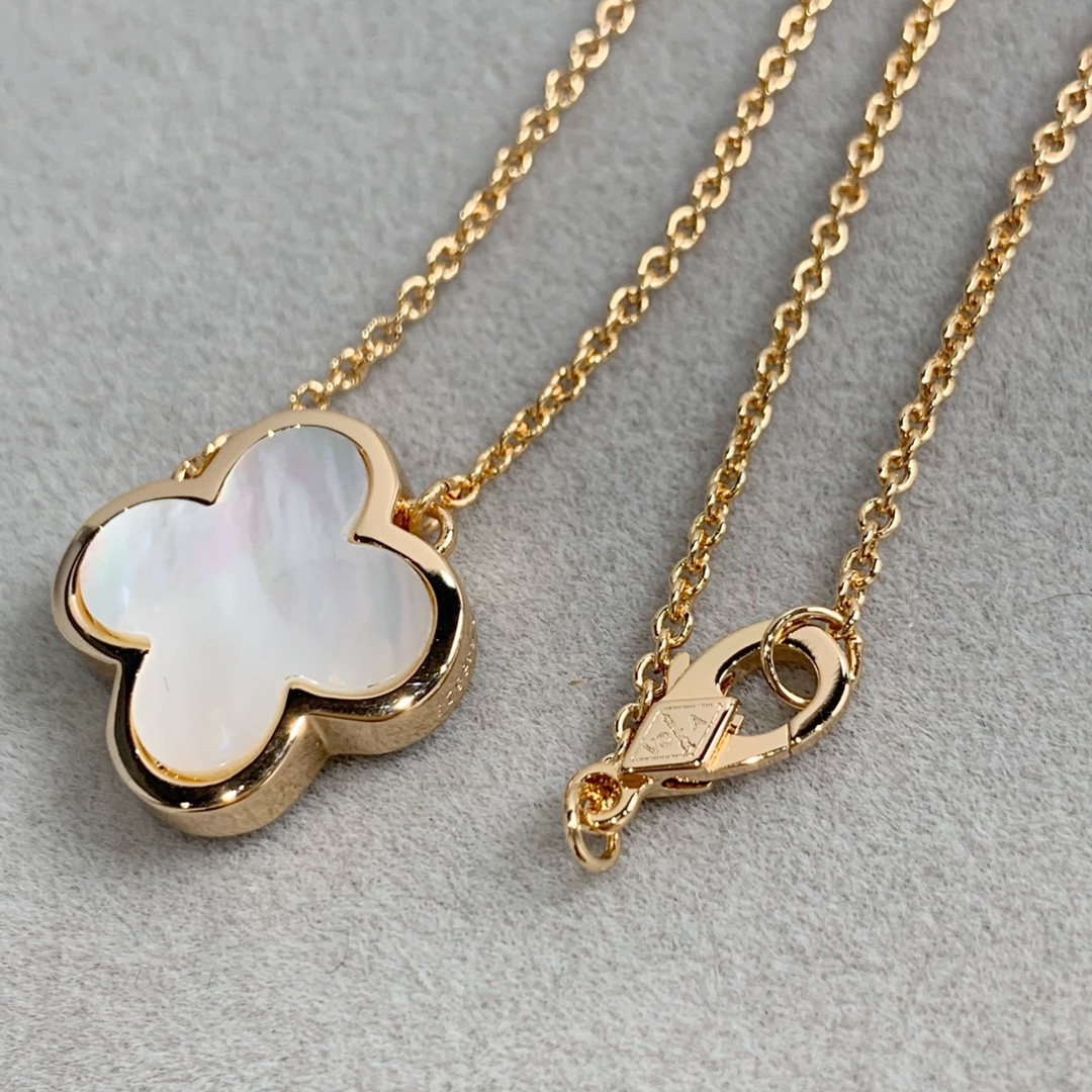 Van Cleef & Arpels necklace-118