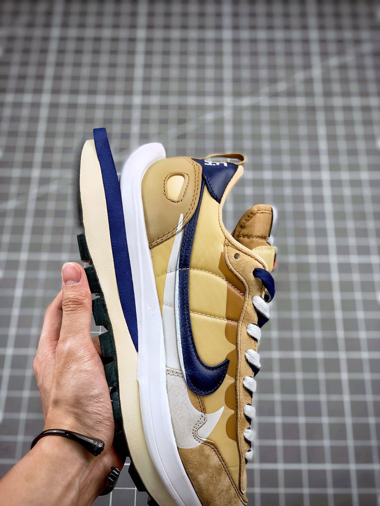 Nike Sneakers-115