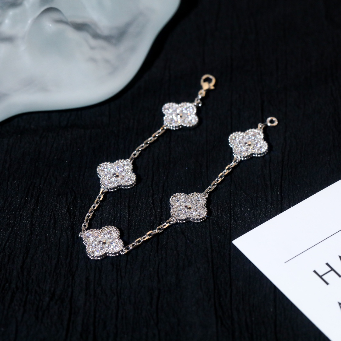 Van Cleef & Arpels Bracelet-79