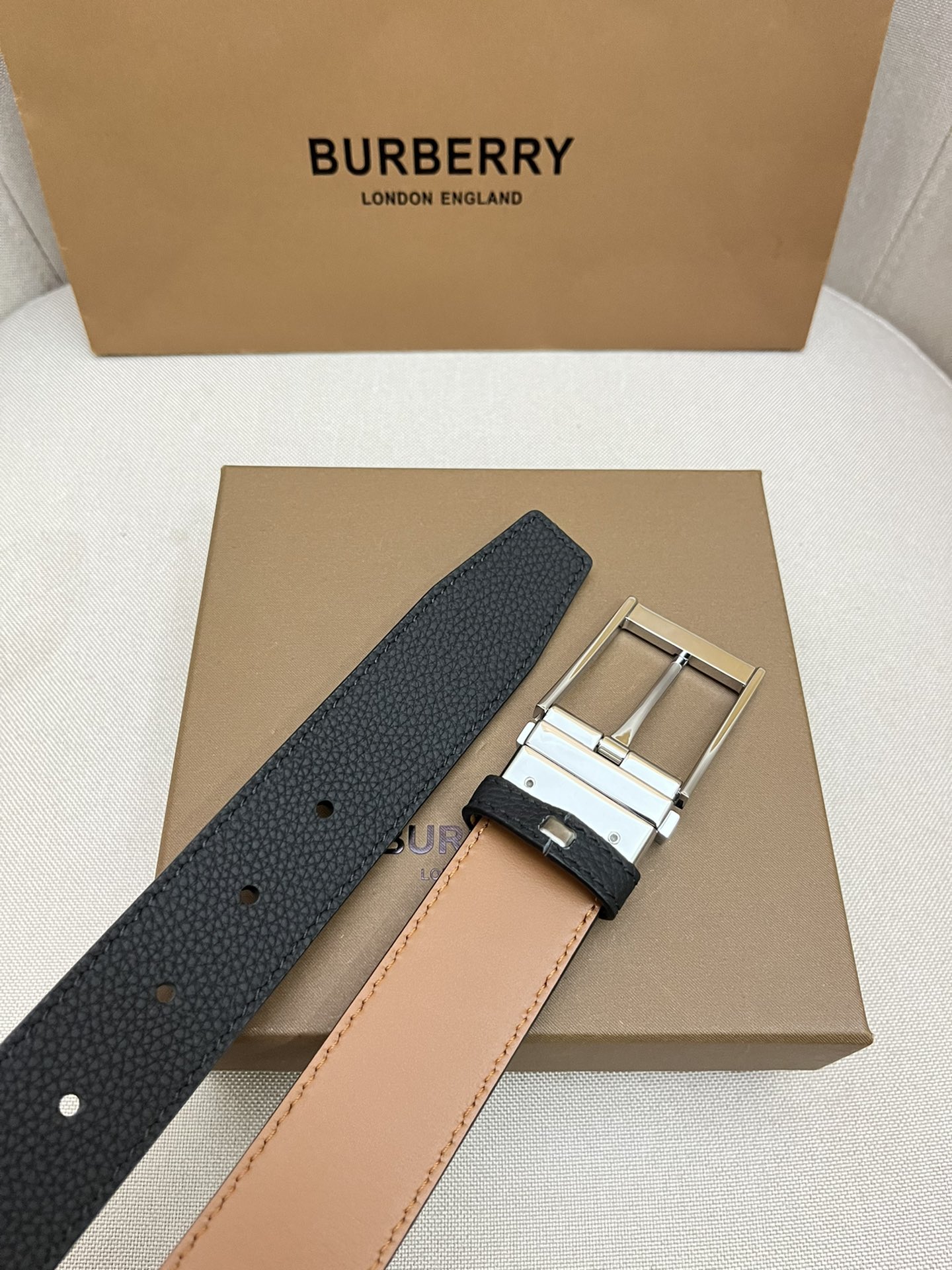 Burberry belt-91