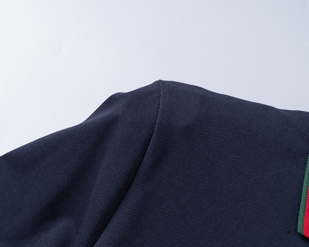 Gucci clothing-146