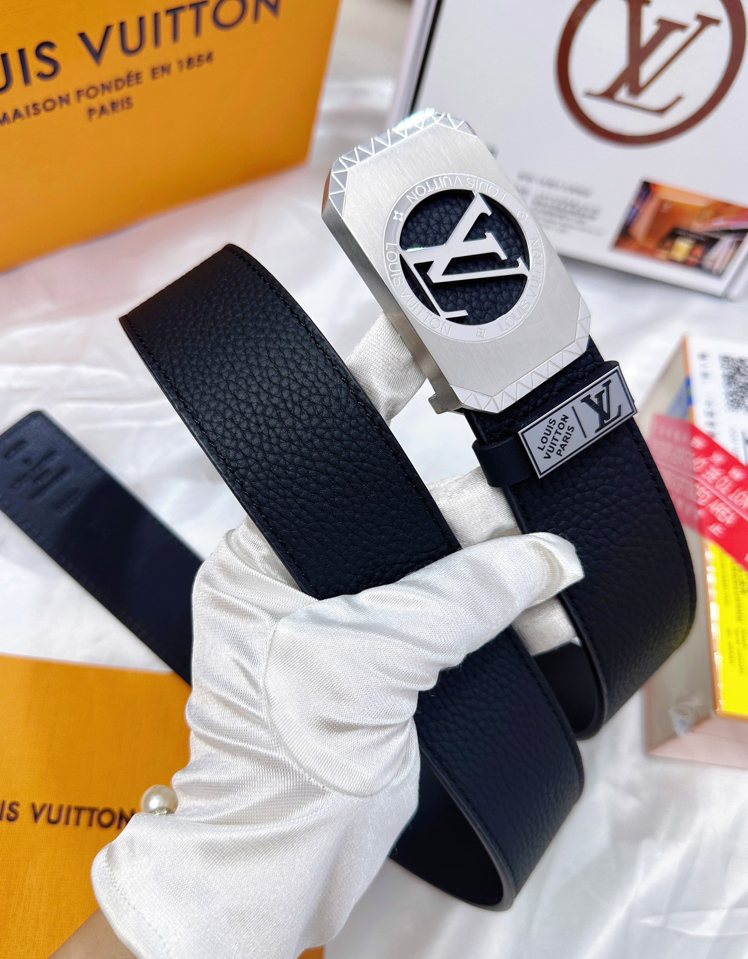 Lv belt-21