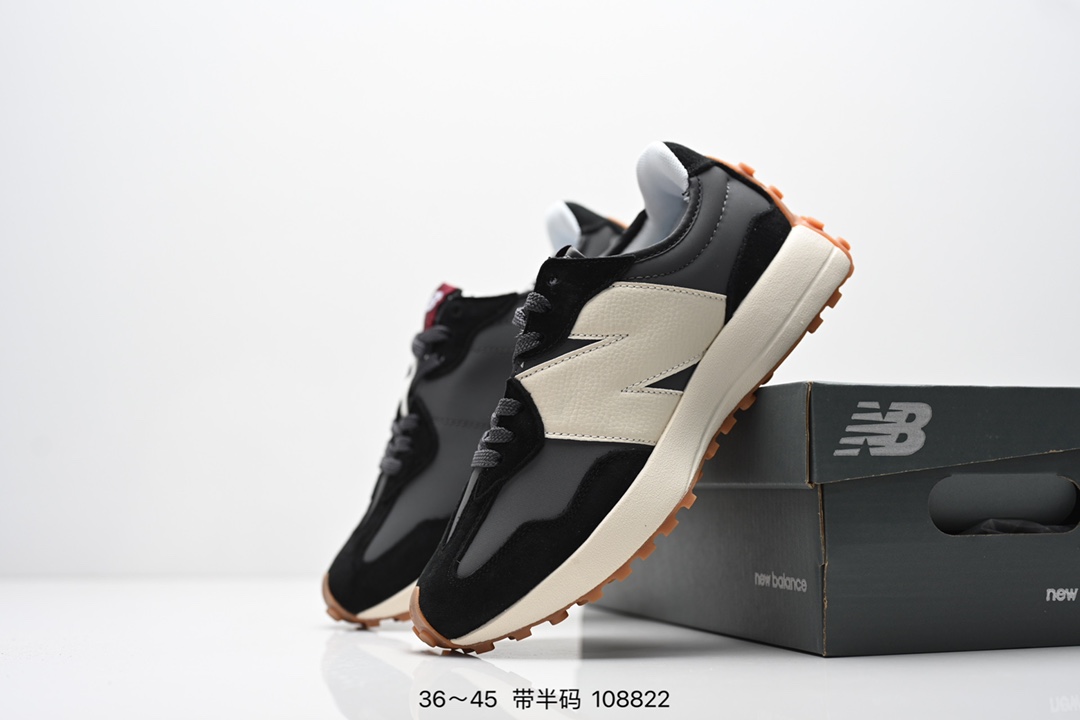 New Balance Sneakers-109