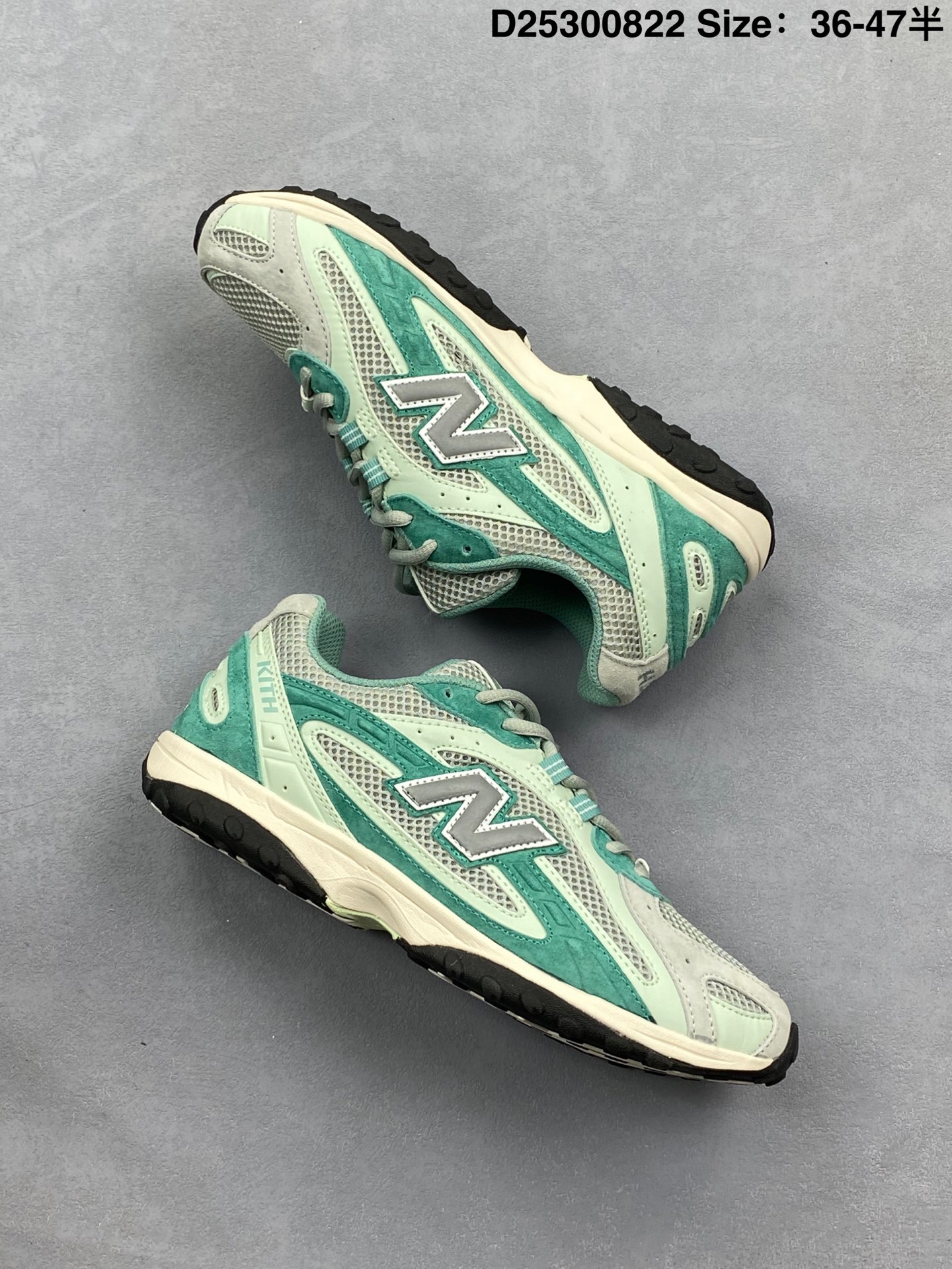 New Balance Sneakers-116