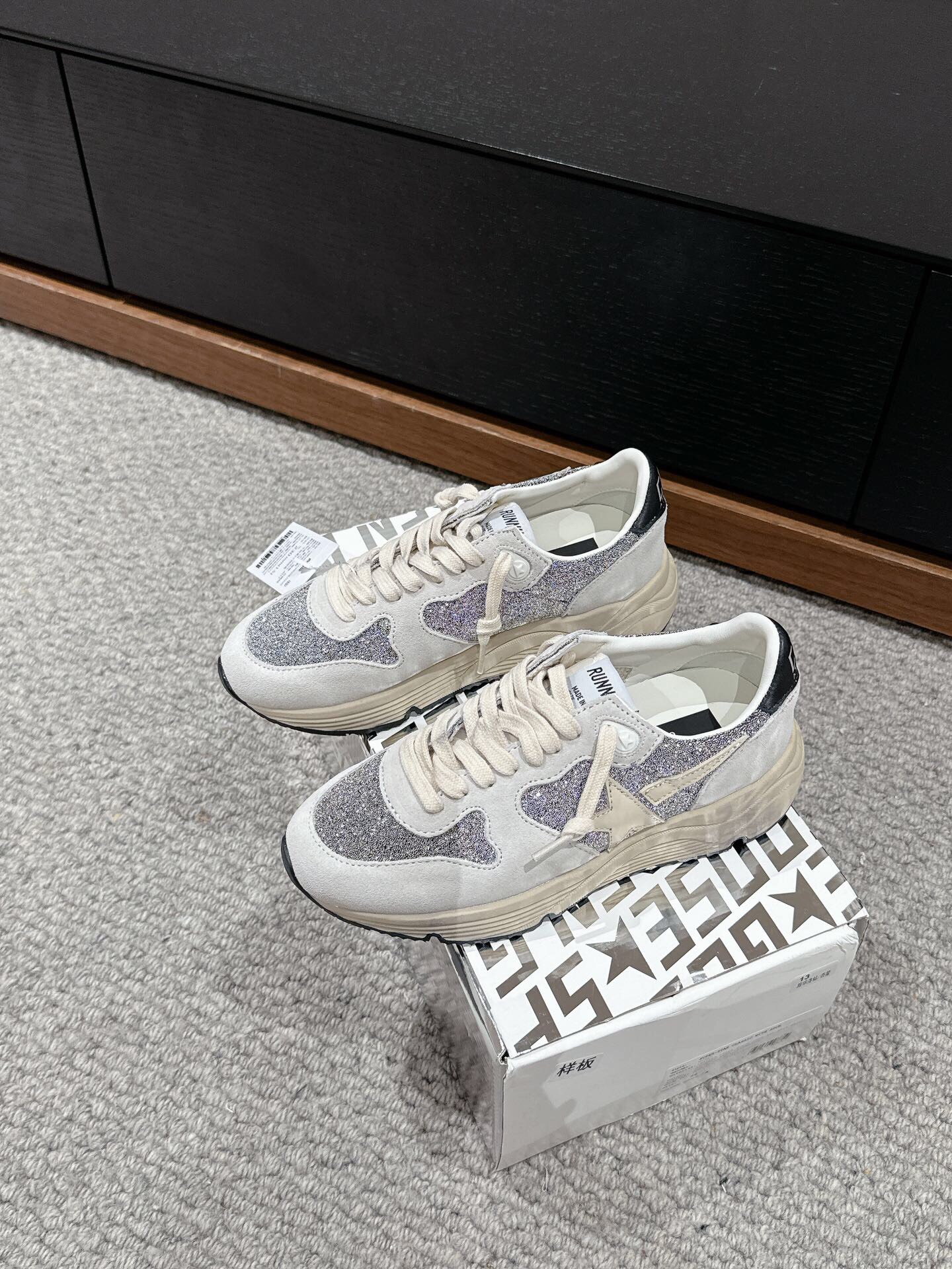 Golden Goose Sneakers-45