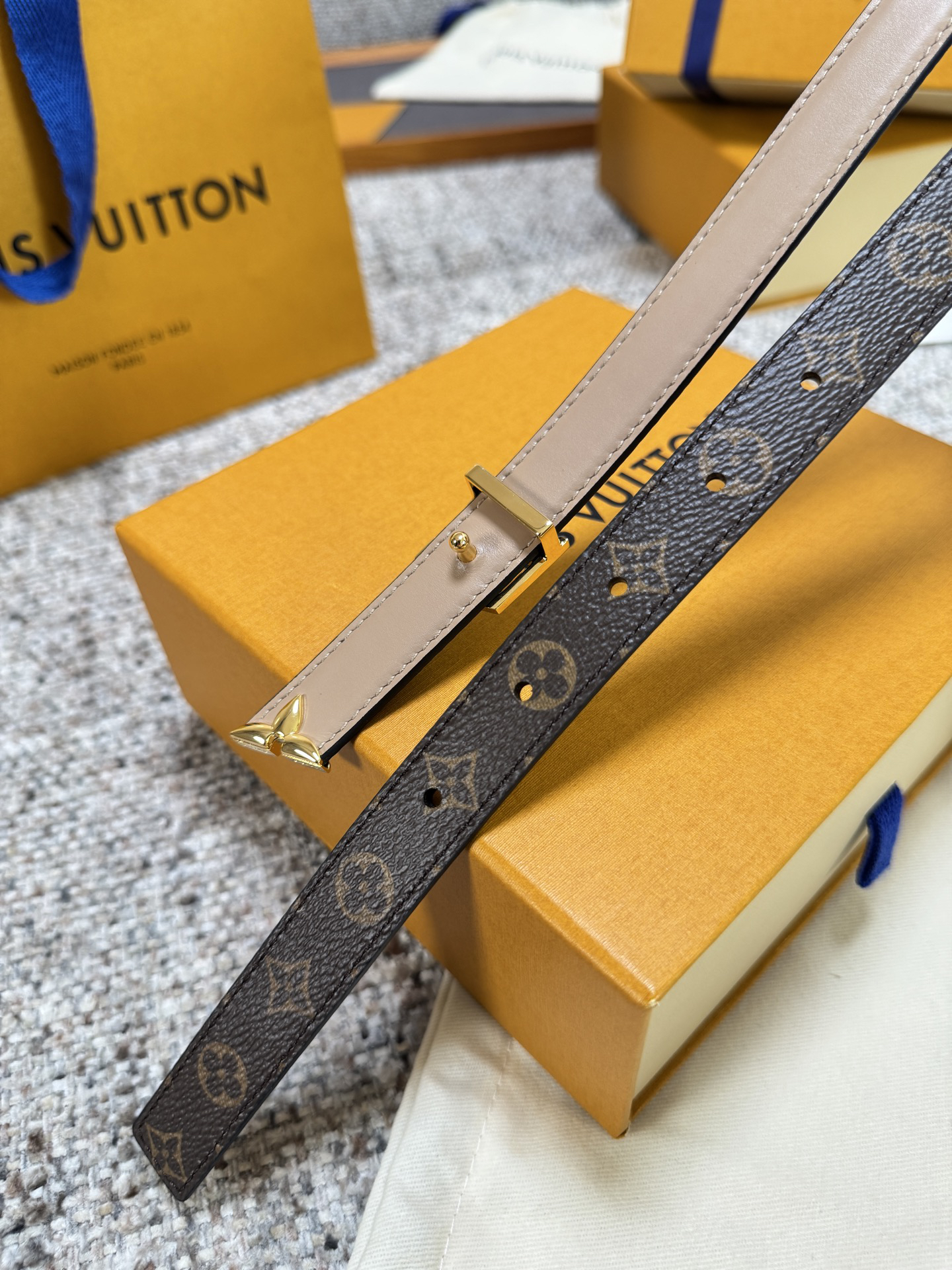 Lv belt-79
